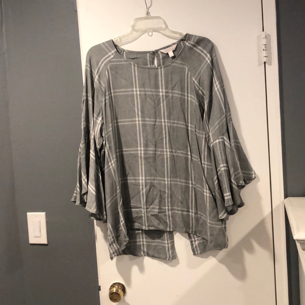 LC Lauren Conrad Flounce Sleeve Blouse
